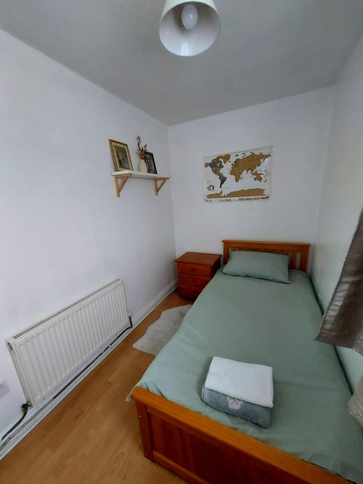 Kelsall Guest House Бирмингем Экстерьер фото