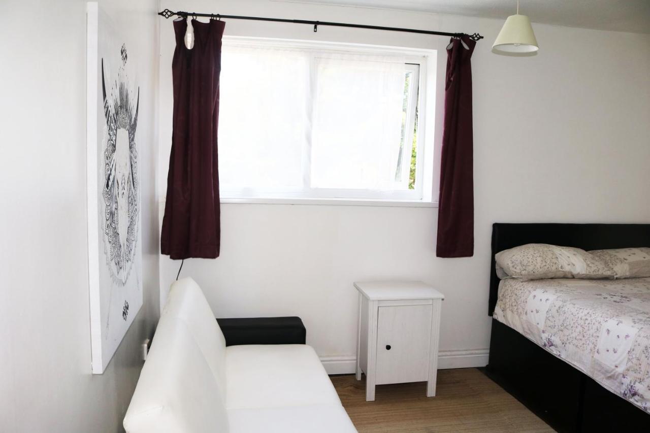 Kelsall Guest House Бирмингем Экстерьер фото